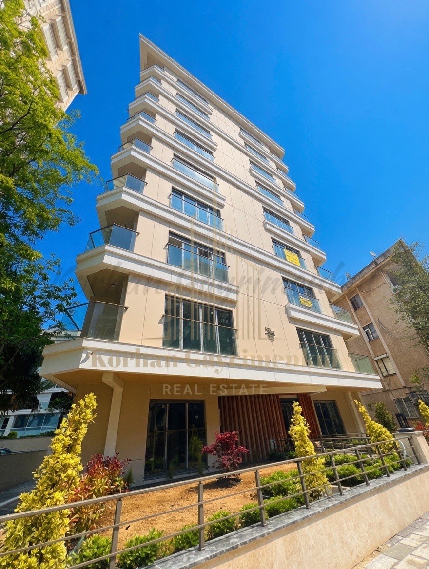 CADDEBOSTAN SAHİLDE BALKONLU EBEVEYN BANYOLU 68M2 NET 2+1 SIFIR