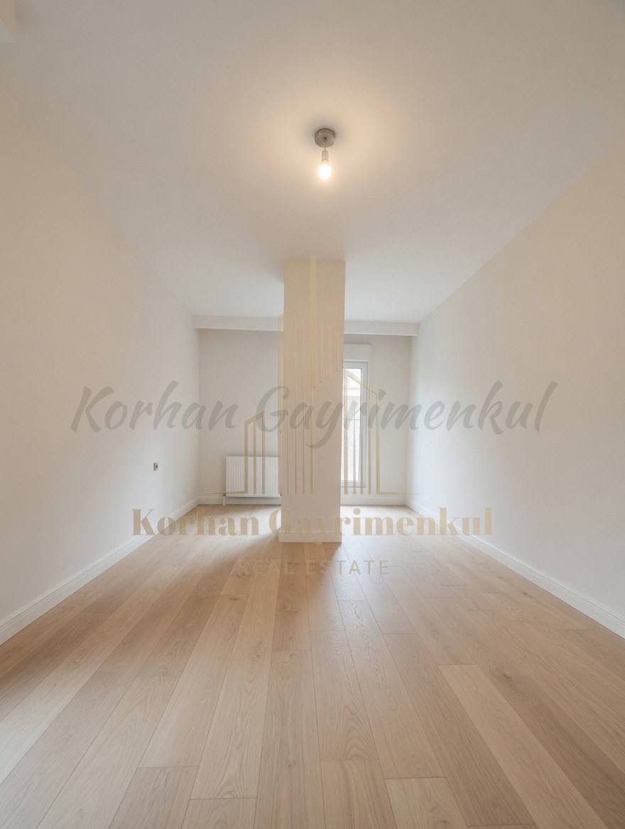 CADDEBOSTAN SAHİLDE BALKONLU EBEVEYN BANYOLU 68M2 NET 2+1 SIFIR