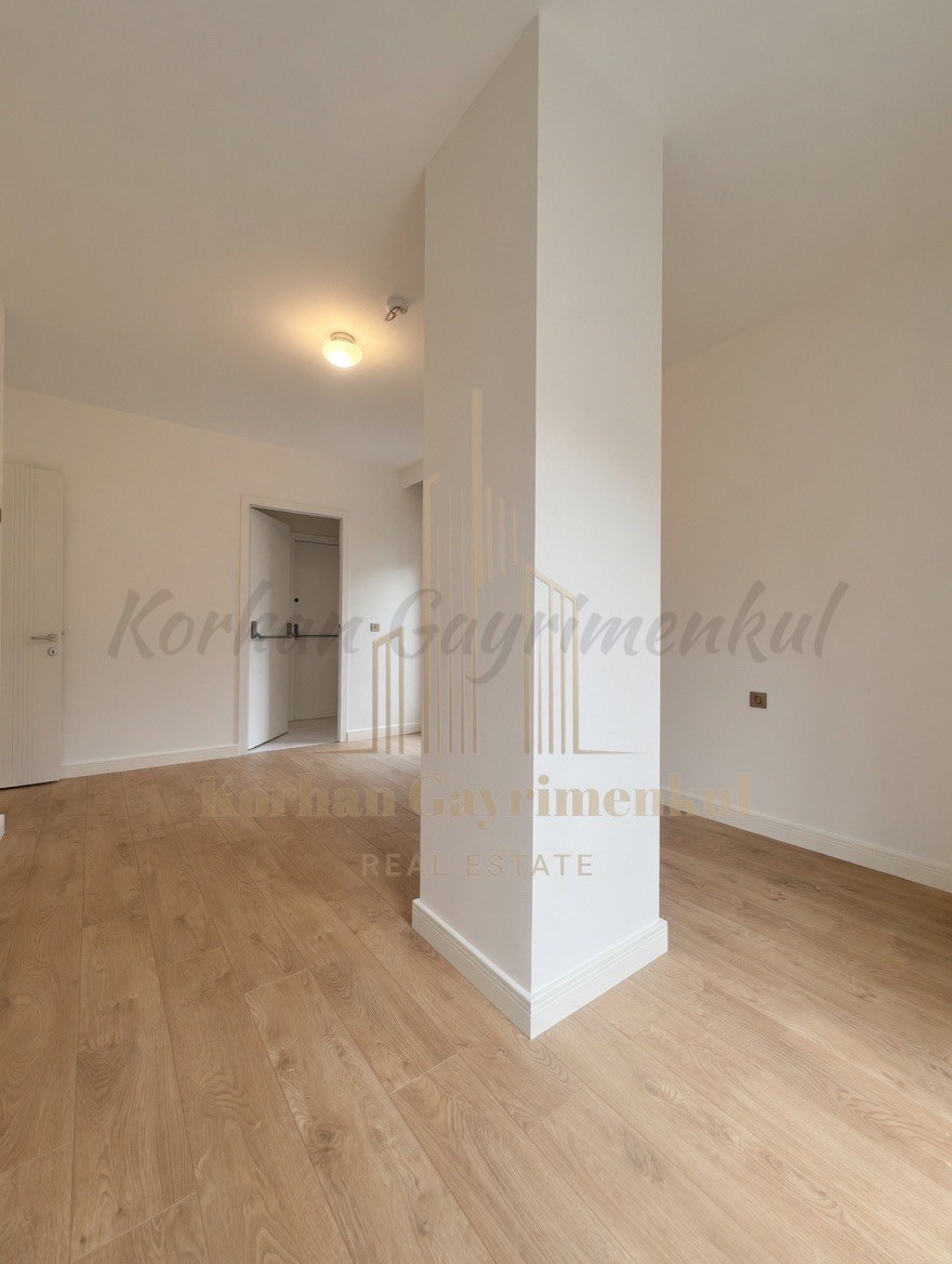 CADDEBOSTAN SAHİLDE BALKONLU EBEVEYN BANYOLU 68M2 NET 2+1 SIFIR