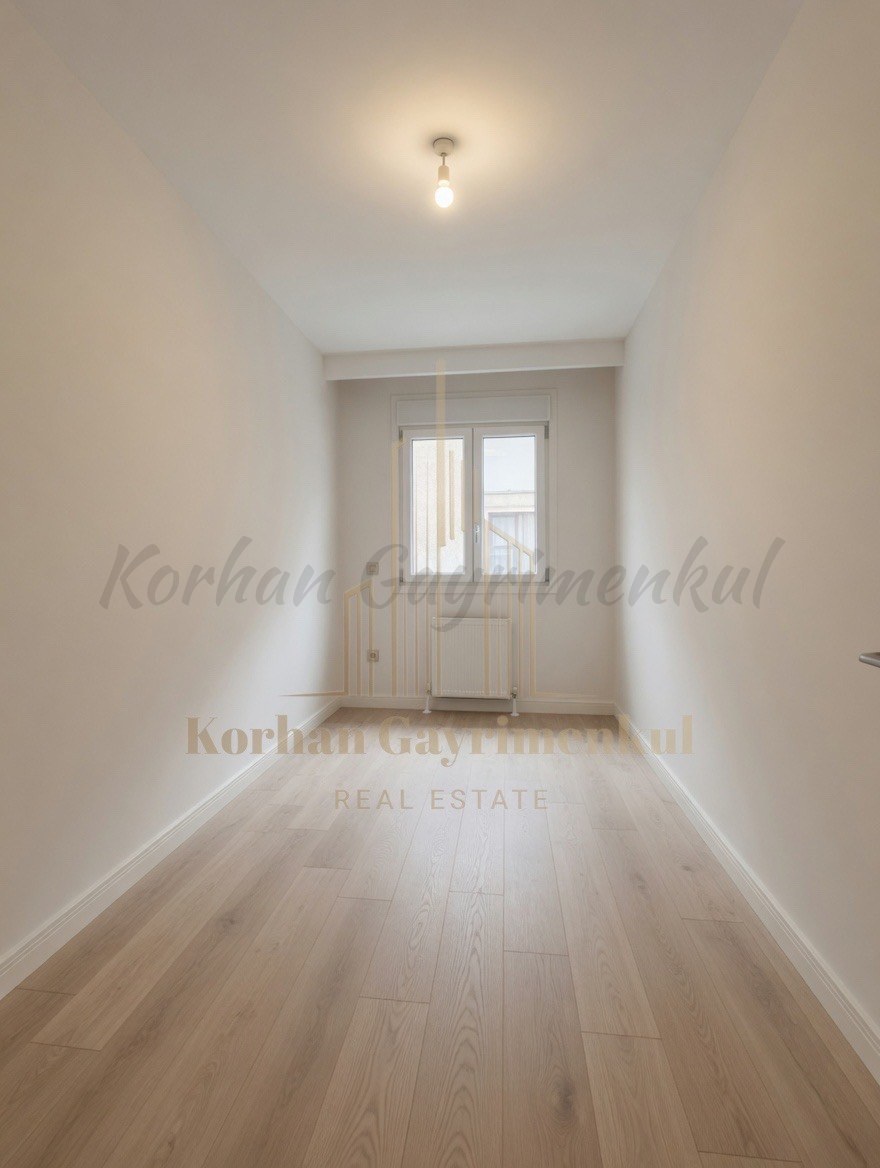 CADDEBOSTAN SAHİLDE BALKONLU EBEVEYN BANYOLU 68M2 NET 2+1 SIFIR
