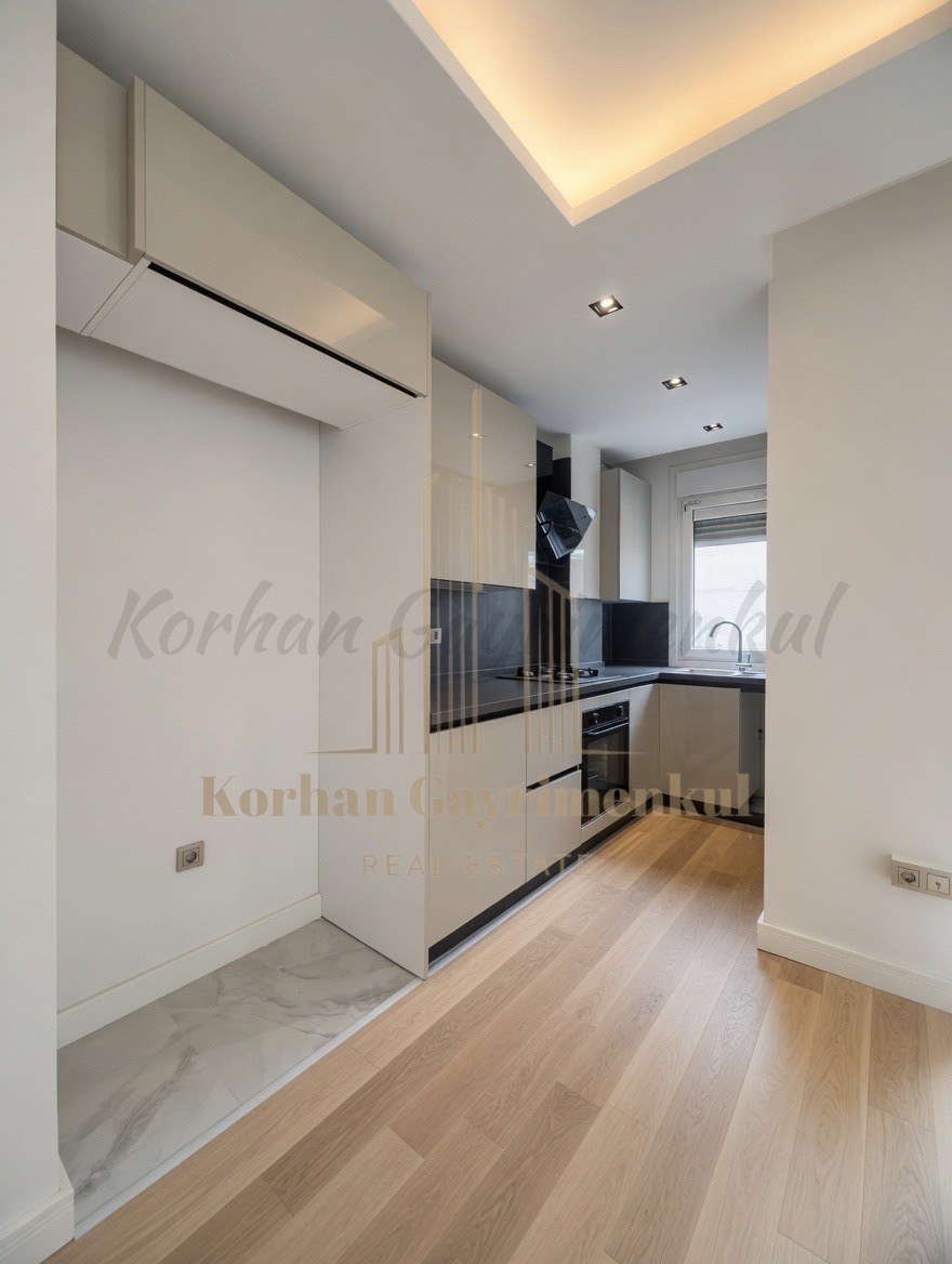 CADDEBOSTAN SAHİLDE BALKONLU EBEVEYN BANYOLU 68M2 NET 2+1 SIFIR