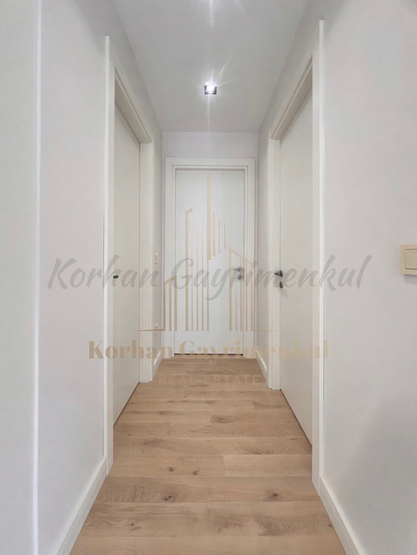 CADDEBOSTAN SAHİLDE BALKONLU EBEVEYN BANYOLU 68M2 NET 2+1 SIFIR