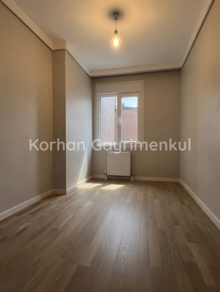 GÖZTEPE ERENKÖY SINIRINDA 98m2 NET 3+1 BALKONLU EBEVEYNLI SIFIR