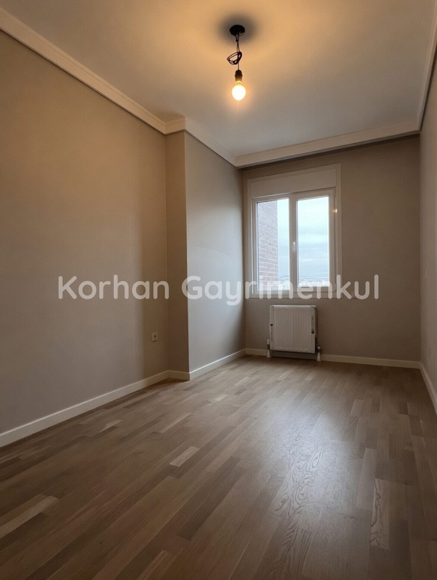 GÖZTEPE ERENKÖY SINIRINDA 98m2 NET 3+1 BALKONLU EBEVEYNLI SIFIR