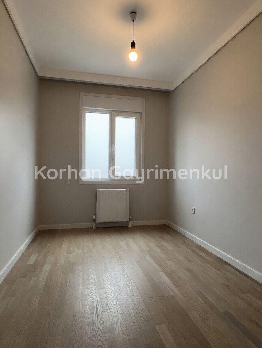 GÖZTEPE ERENKÖY SINIRINDA 98m2 NET 3+1 BALKONLU EBEVEYNLI SIFIR