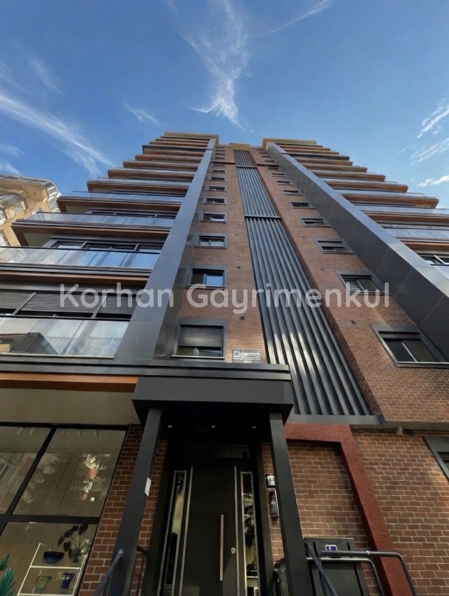 GÖZTEPE ERENKÖY SINIRINDA 98m2 NET 3+1 BALKONLU EBEVEYNLI SIFIR