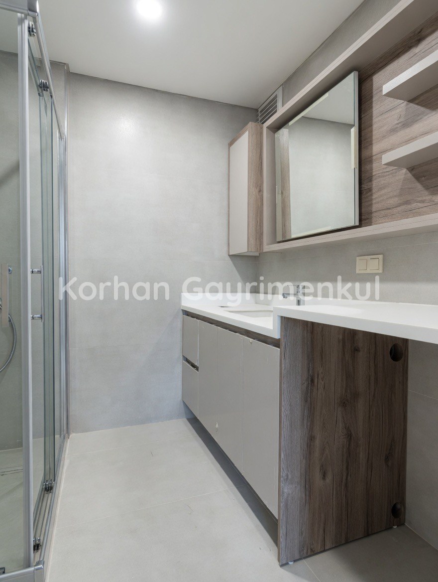 GÖZTEPE ERENKÖY SINIRINDA 98m2 NET 3+1 BALKONLU EBEVEYNLI SIFIR