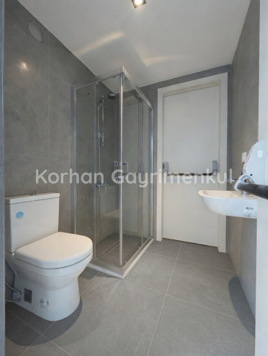 GÖZTEPE ERENKÖY SINIRINDA 98m2 NET 3+1 BALKONLU EBEVEYNLI SIFIR