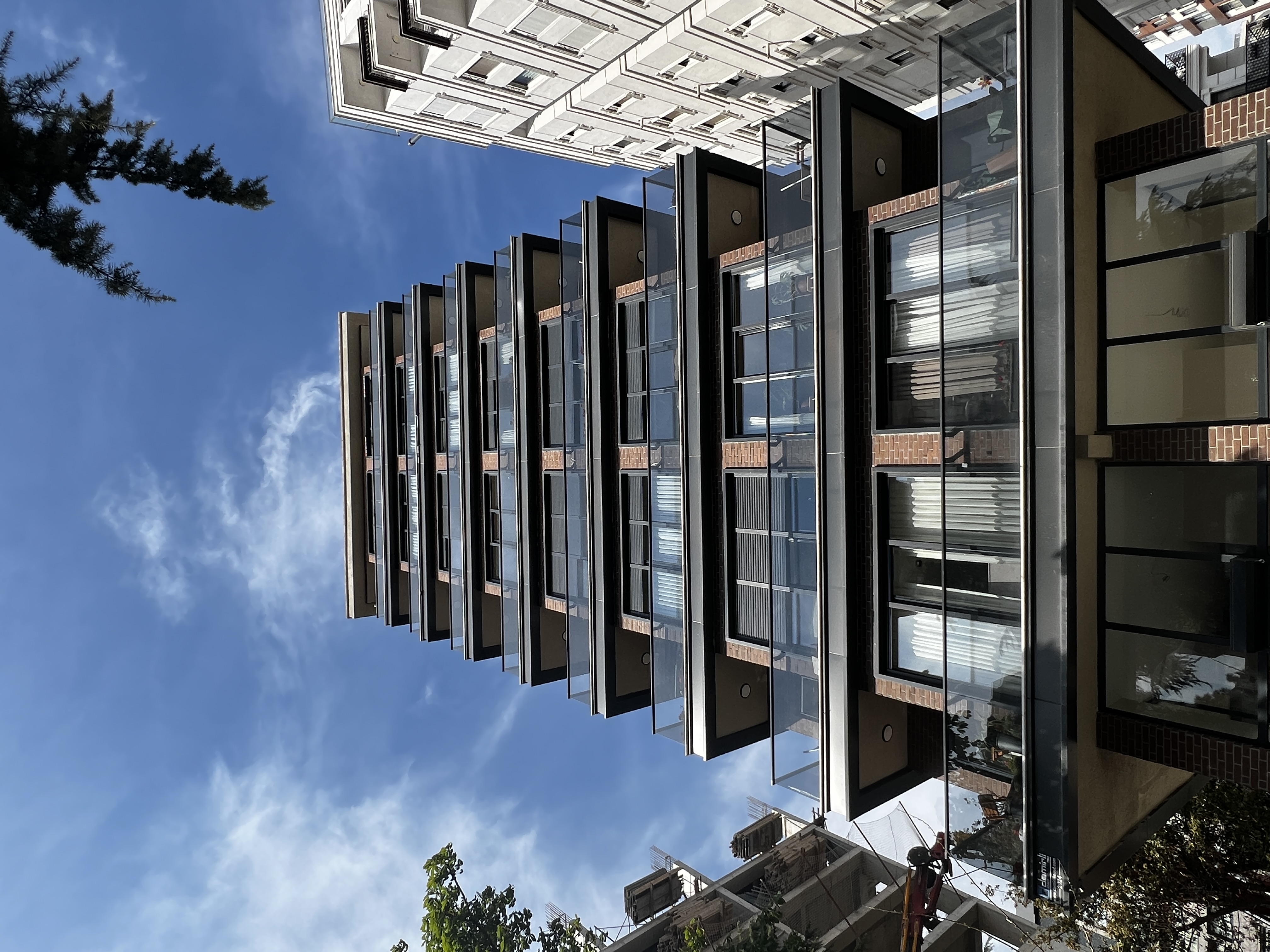 GÖZTEPE METROYA KOMŞU 103m2 BRÜT 2+1 BALKONLU EBEVEYN BANYOLU SIFIR