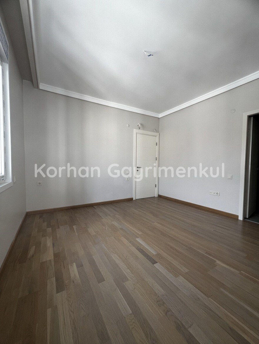 GÖZTEPE METROYA KOMŞU 103m2 BRÜT 2+1 BALKONLU EBEVEYN BANYOLU SIFIR