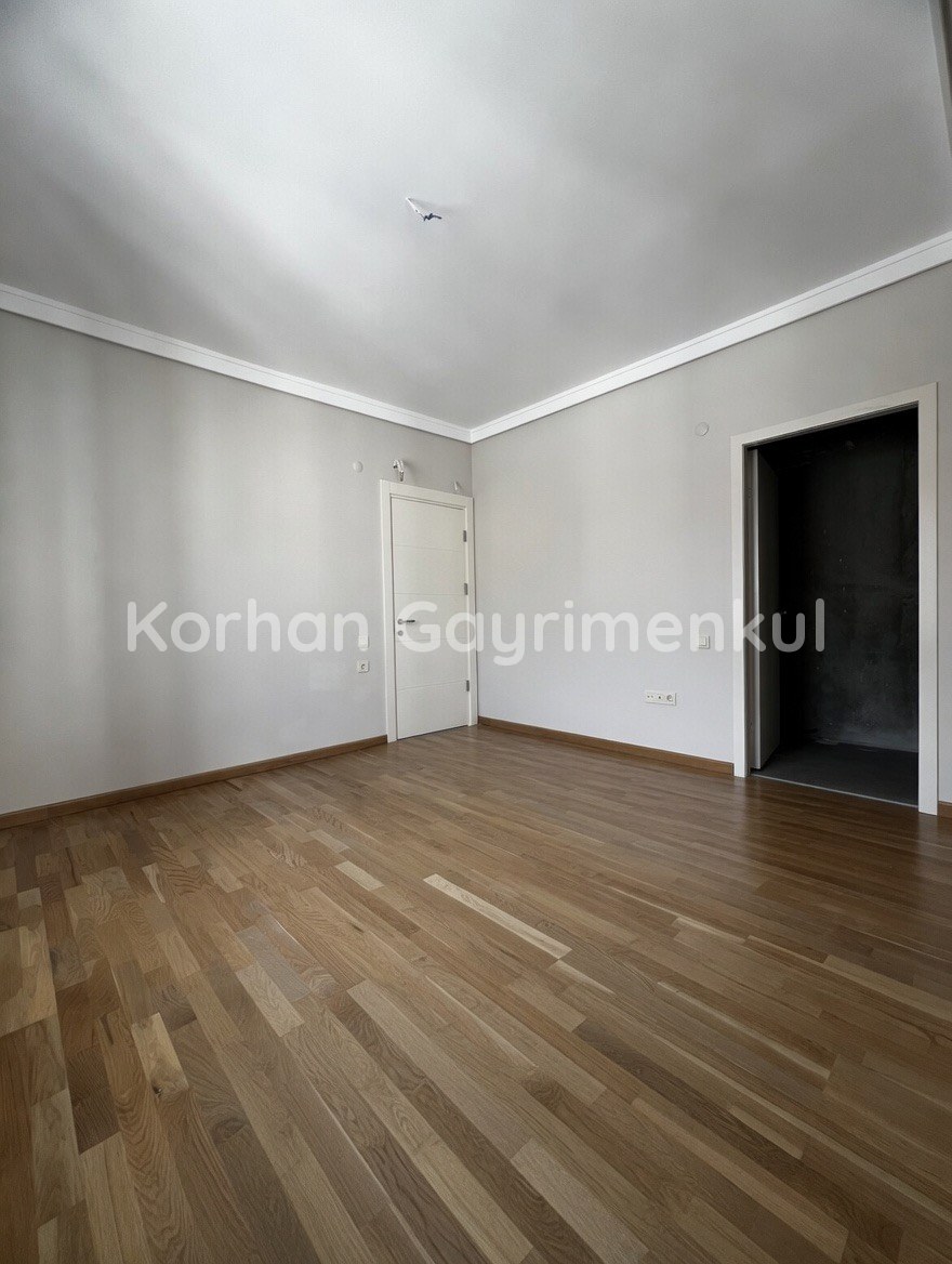 GÖZTEPE METROYA KOMŞU 103m2 BRÜT 2+1 BALKONLU EBEVEYN BANYOLU SIFIR