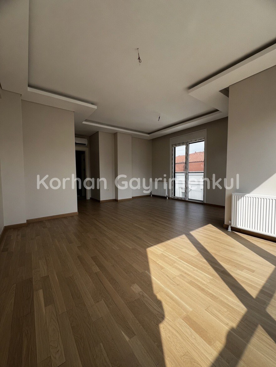 GÖZTEPE METROYA KOMŞU 103m2 BRÜT 2+1 BALKONLU EBEVEYN BANYOLU SIFIR