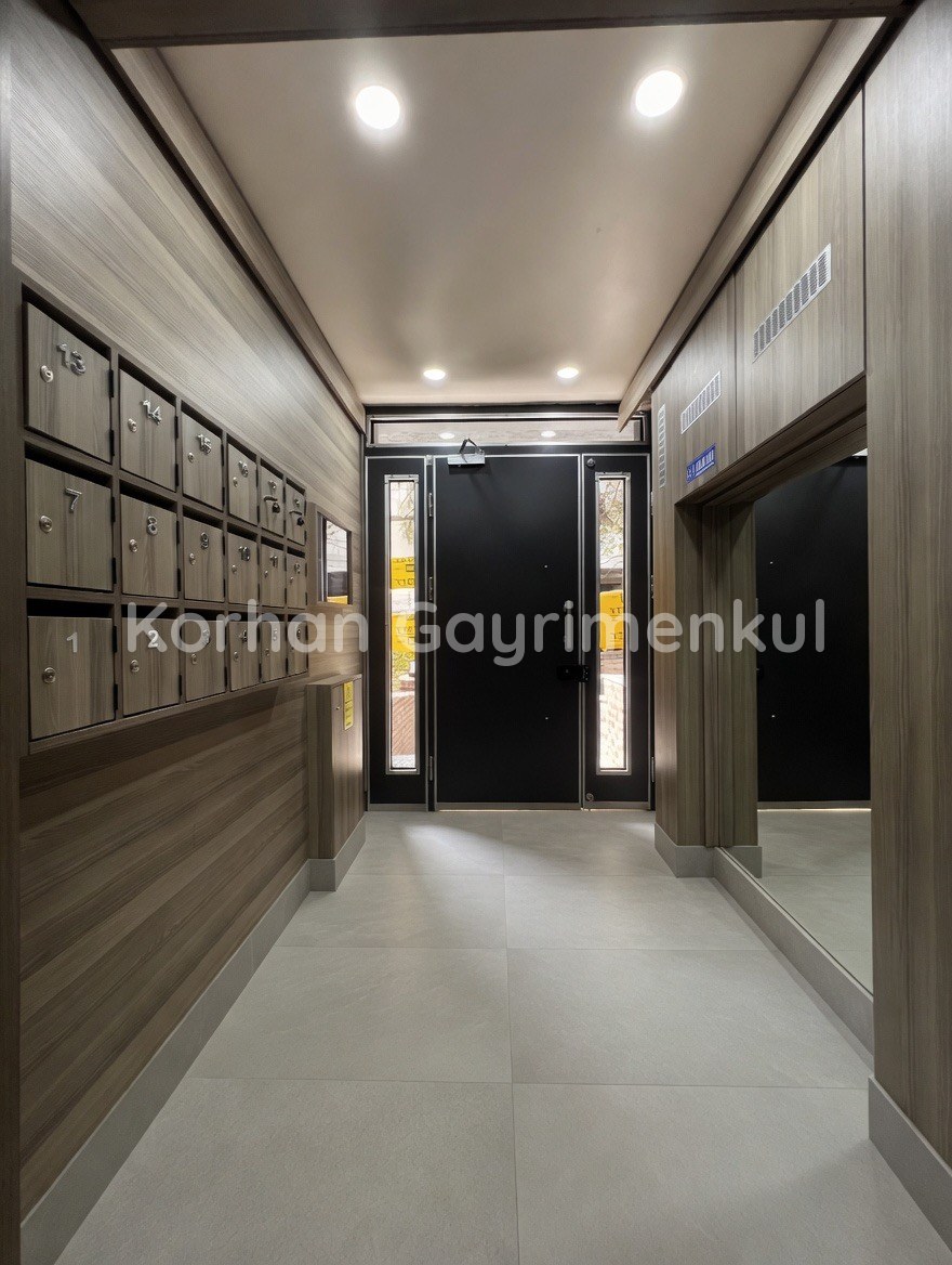 GÖZTEPE METROYA KOMŞU 103m2 BRÜT 2+1 BALKONLU EBEVEYN BANYOLU SIFIR