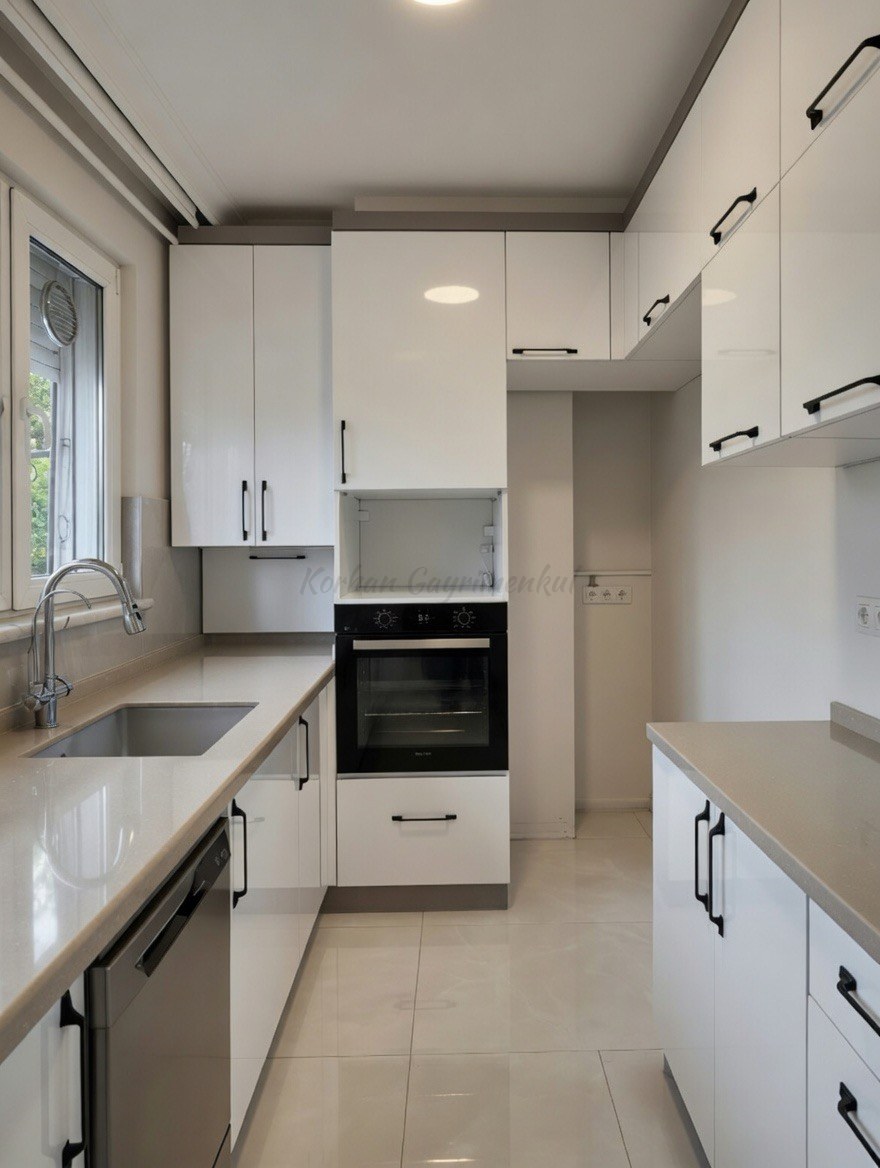 GÖZTEPE MARMARAYA ÇOK YAKIN MERKEZİ LOKASYON 80M2 NET 2+1