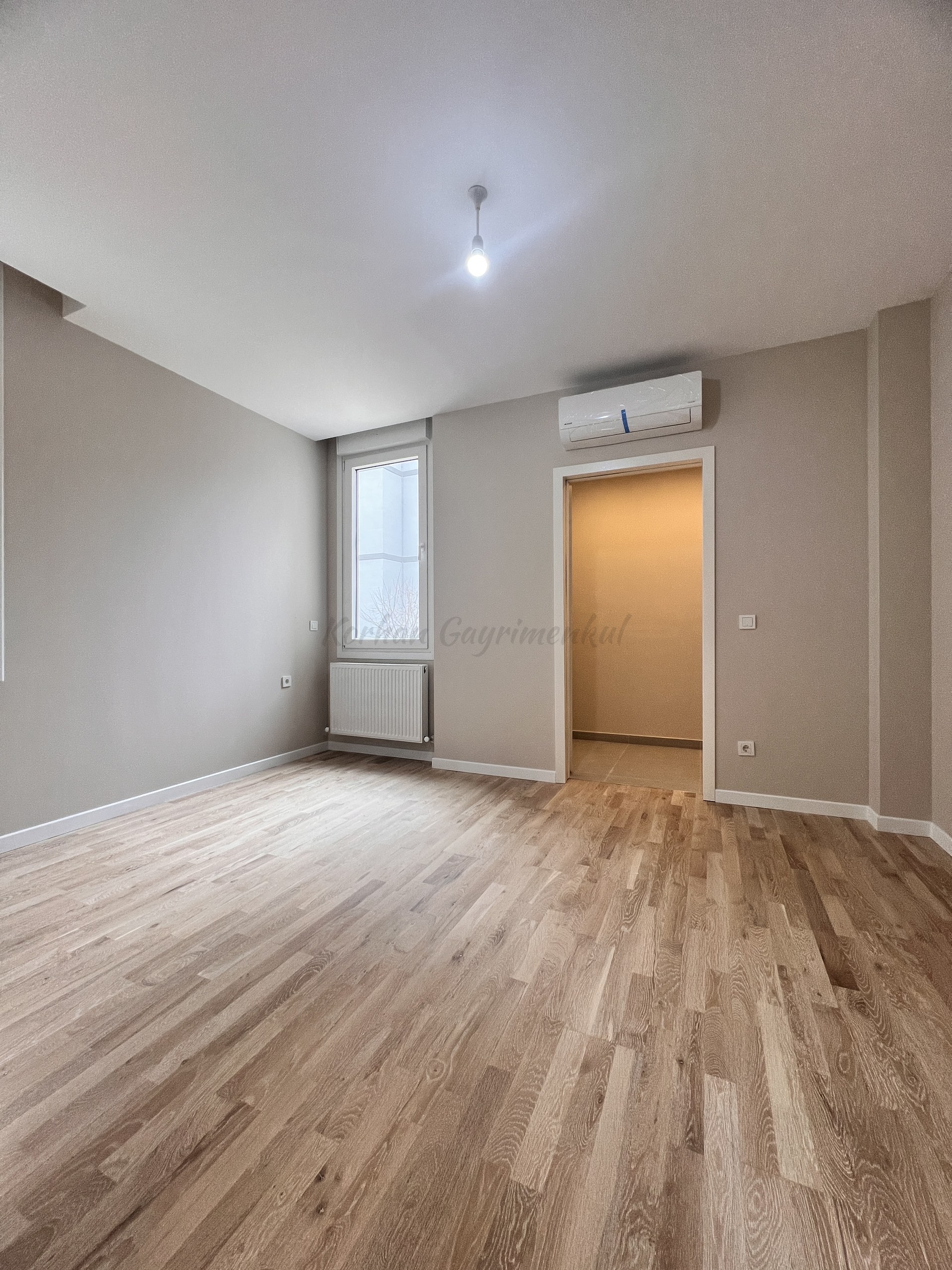 ERENKÖY BAĞDAT CADDESİNE YAKIN SIFIR 95M2 2+1 YÜKSEK GİRİŞ