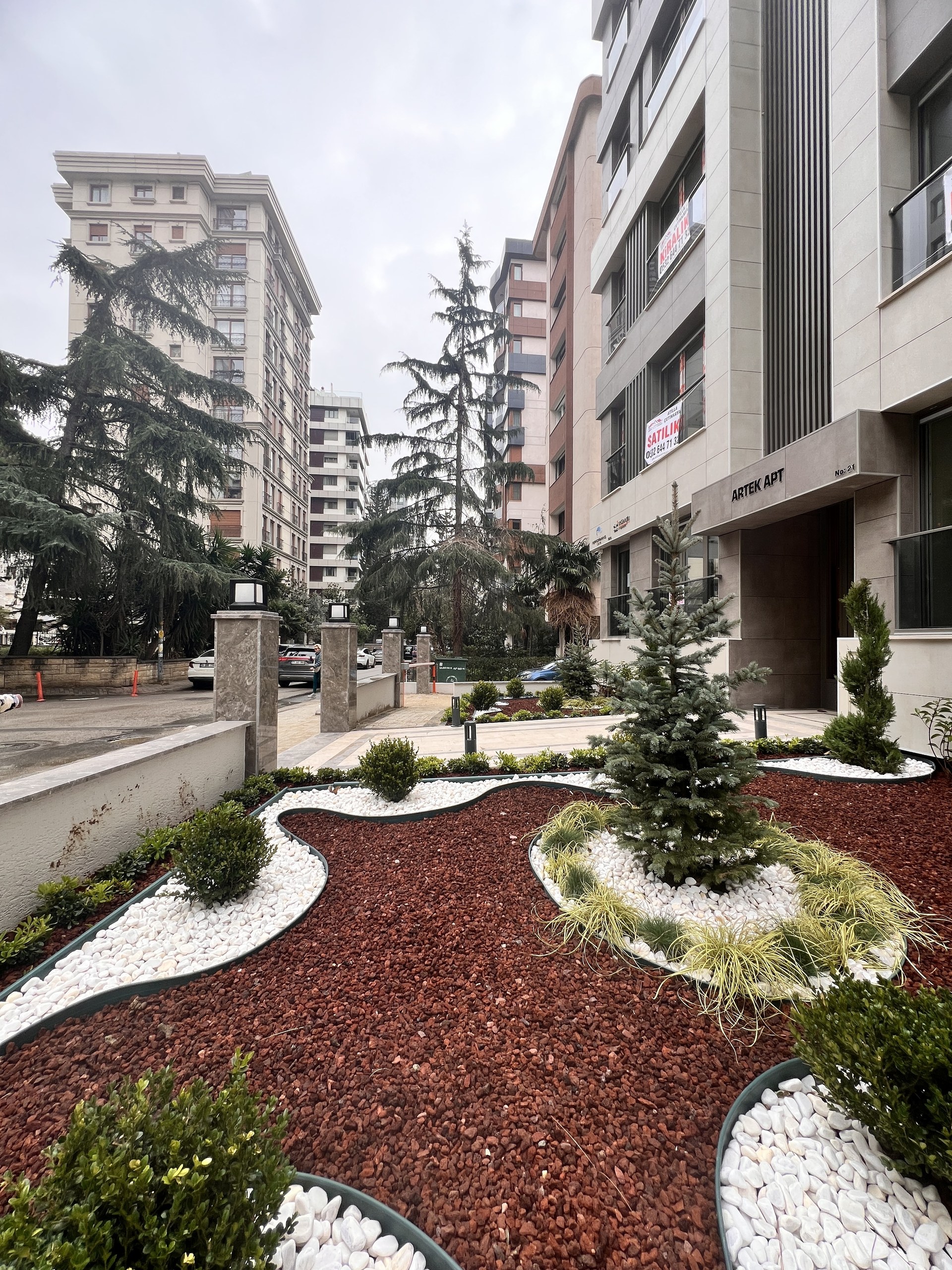ERENKÖY BAĞDAT CADDESİNE YAKIN SIFIR 95M2 2+1 YÜKSEK GİRİŞ