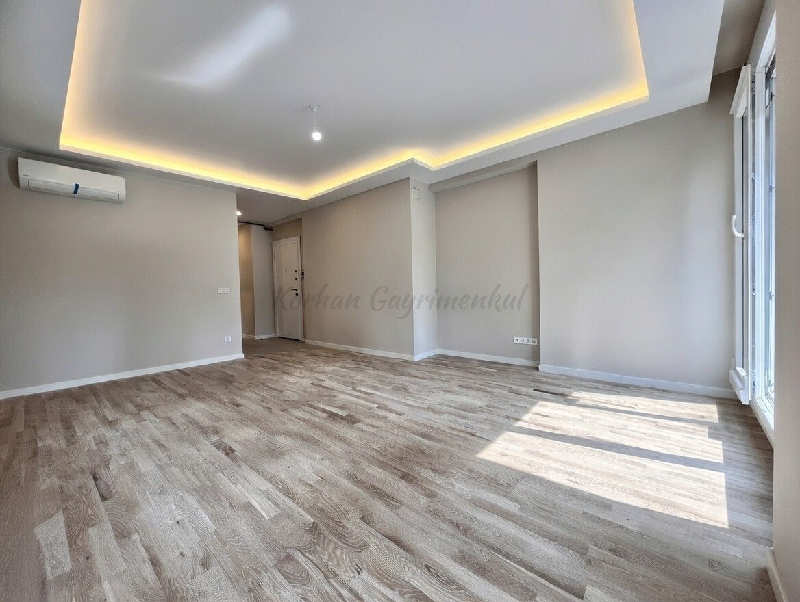 ERENKÖY BAĞDAT CADDESİNE YAKIN SIFIR 95M2 2+1 YÜKSEK GİRİŞ