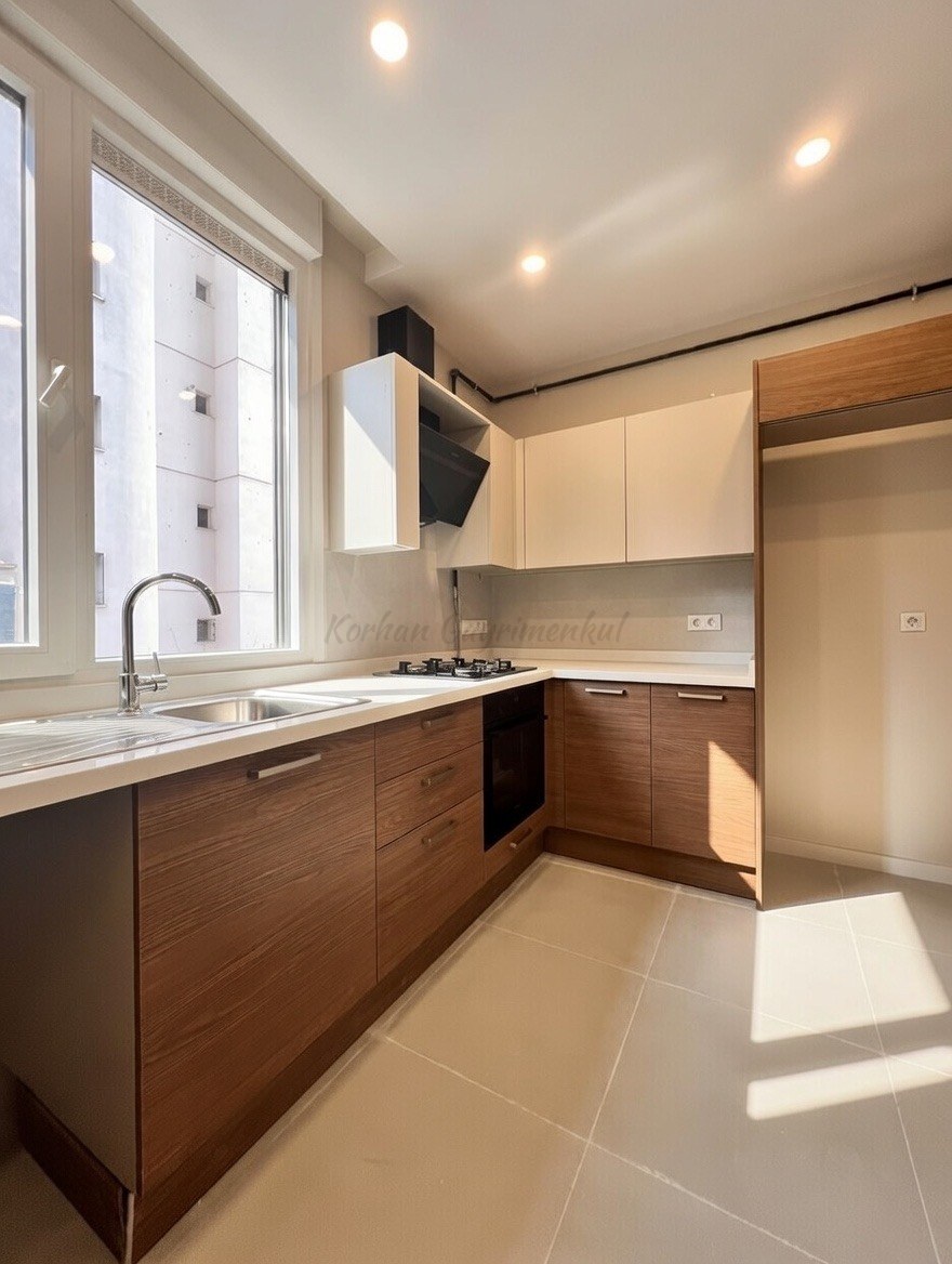 ERENKÖY BAĞDAT CADDESİNE YAKIN SIFIR 95M2 2+1 YÜKSEK GİRİŞ