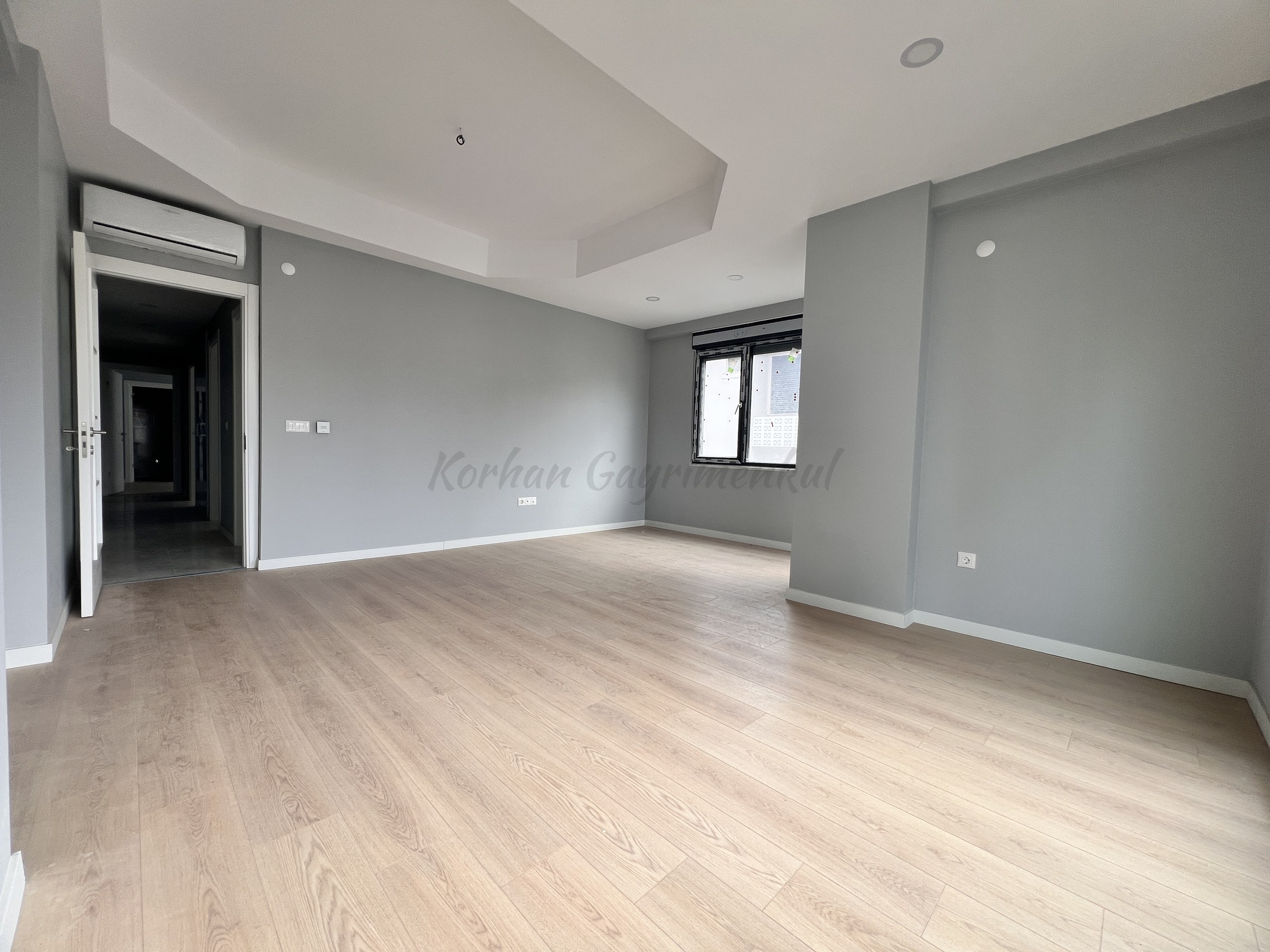GÖZTEPE BAĞDAT CADDESİNE YÜRÜME MESAFESİNDE BALKONLU 90M2 NET3+1