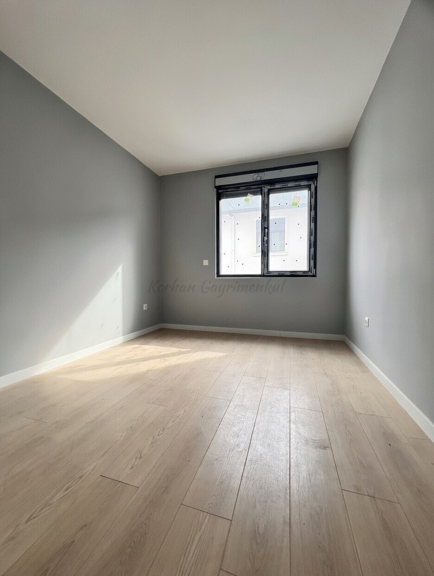 GÖZTEPE BAĞDAT CADDESİNE YÜRÜME MESAFESİNDE BALKONLU 90M2 NET3+1