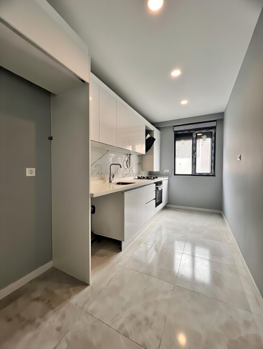 GÖZTEPE BAĞDAT CADDESİNE YÜRÜME MESAFESİNDE BALKONLU 90M2 NET3+1