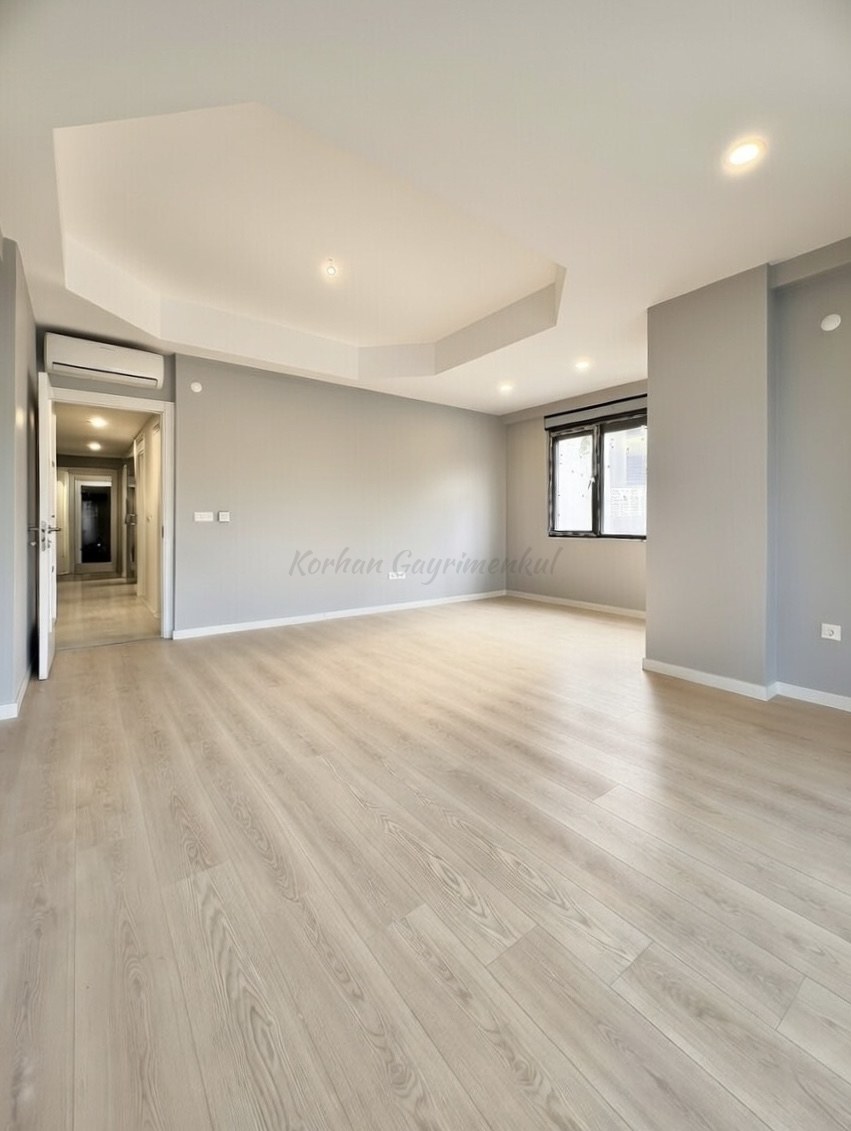 GÖZTEPE BAĞDAT CADDESİNE YÜRÜME MESAFESİNDE BALKONLU 90M2 NET3+1