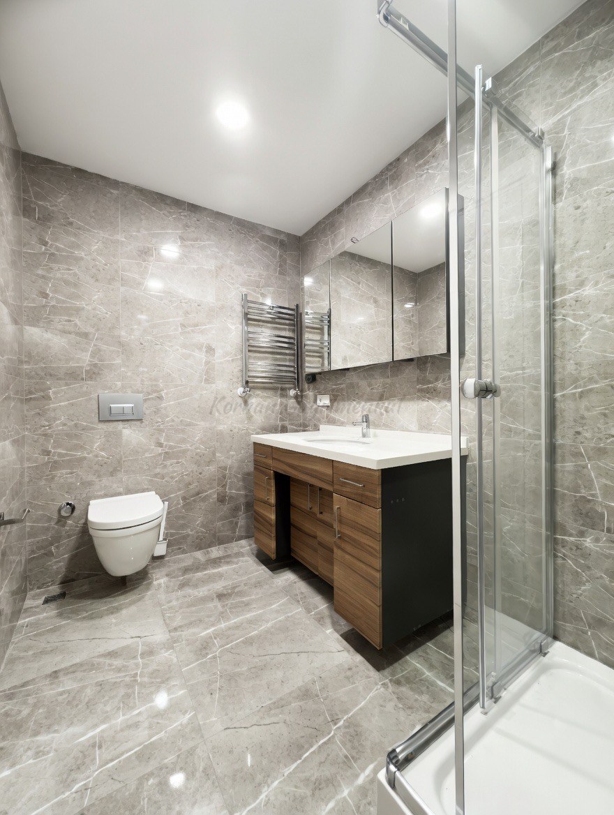 CADDEBOSTAN SAHİLDE CKM'YE KOMŞU BALKONLU 105M2 NET 3+1