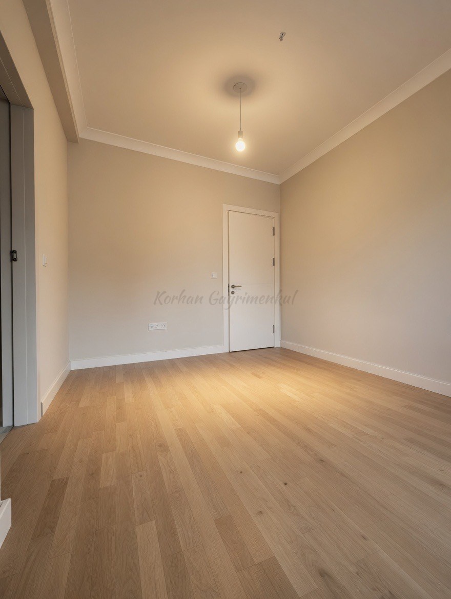 CADDEBOSTAN BAĞDAT CADDESİNE ÇOK YAKIN 115M2 NET 3+1 SIFIR