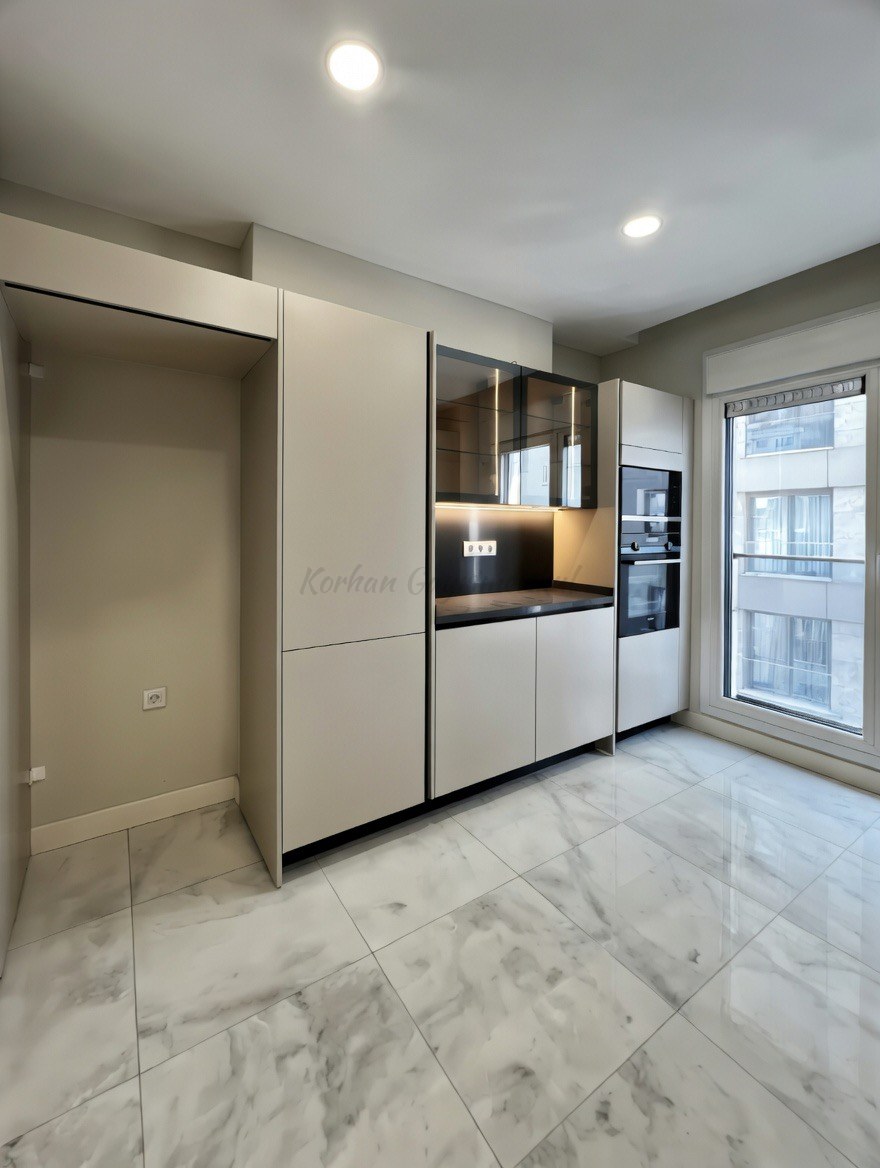 CADDEBOSTAN BAĞDAT CADDESİNE ÇOK YAKIN 115M2 NET 3+1 SIFIR