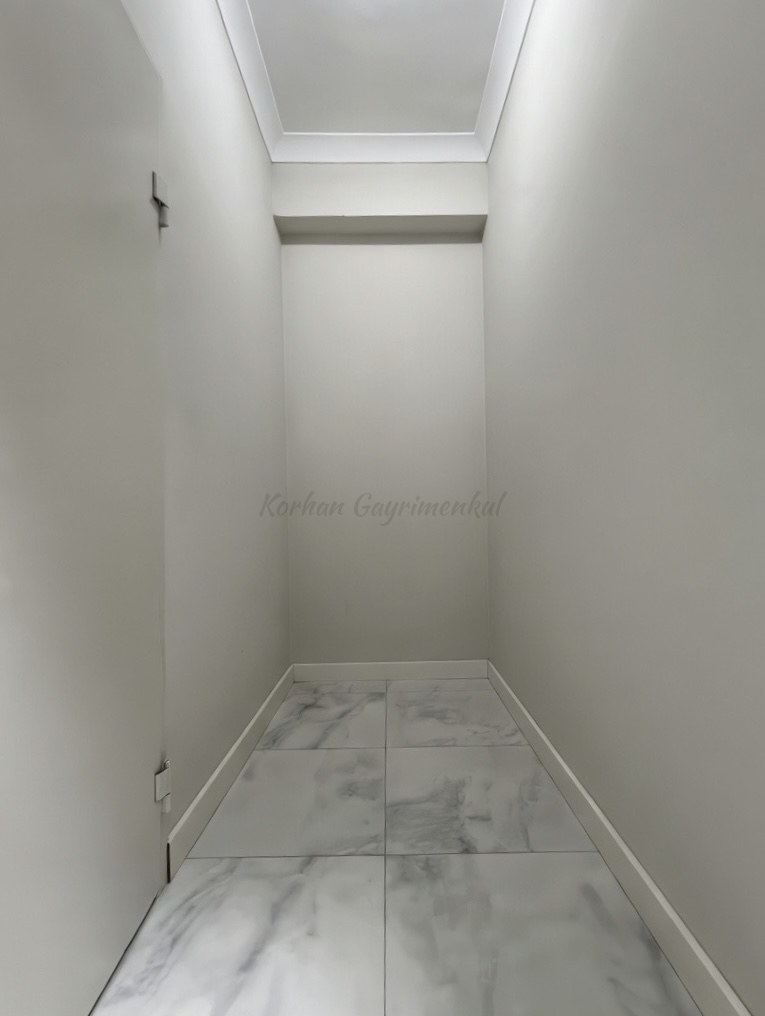 CADDEBOSTAN BAĞDAT CADDESİNE ÇOK YAKIN 115M2 NET 3+1 SIFIR