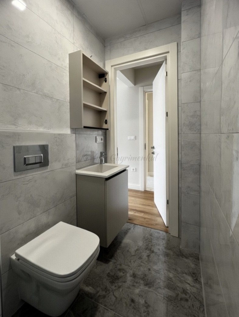 CADDEBOSTAN BAĞDAT CADDESİNE ÇOK YAKIN 115M2 NET 3+1 SIFIR