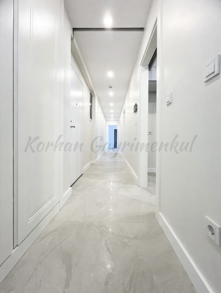 CADDEBOSTAN BAĞDAT CADDESİNE YÜRÜME MESAFESİNDE 105 M2 NET 3+1 SIFIR