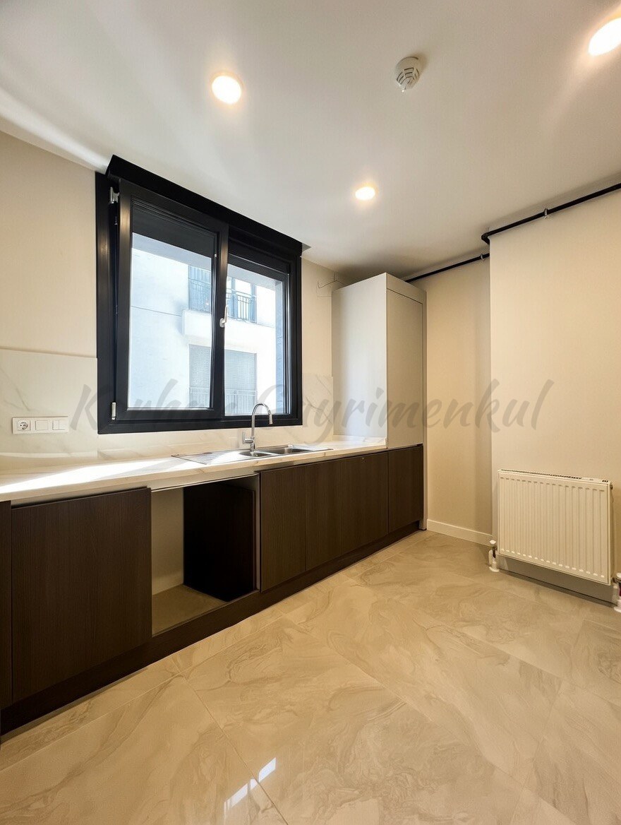 CADDEBOSTAN BAĞDAT CADDESİNE YÜRÜME MESAFESİNDE 105 M2 NET 3+1 SIFIR