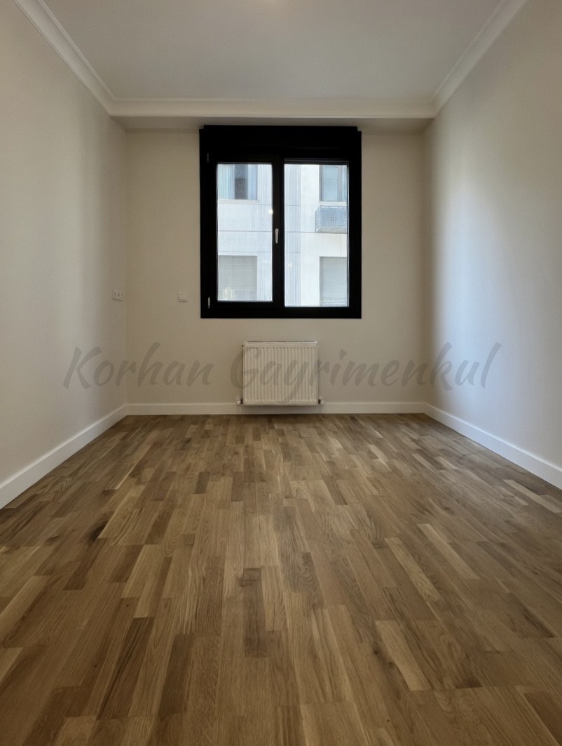 CADDEBOSTAN BAĞDAT CADDESİNE YÜRÜME MESAFESİNDE 105 M2 NET 3+1 SIFIR