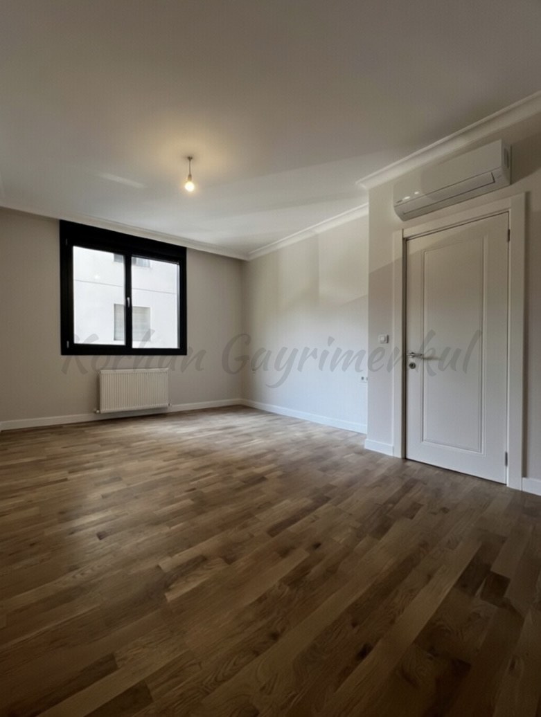 CADDEBOSTAN BAĞDAT CADDESİNE YÜRÜME MESAFESİNDE 105 M2 NET 3+1 SIFIR