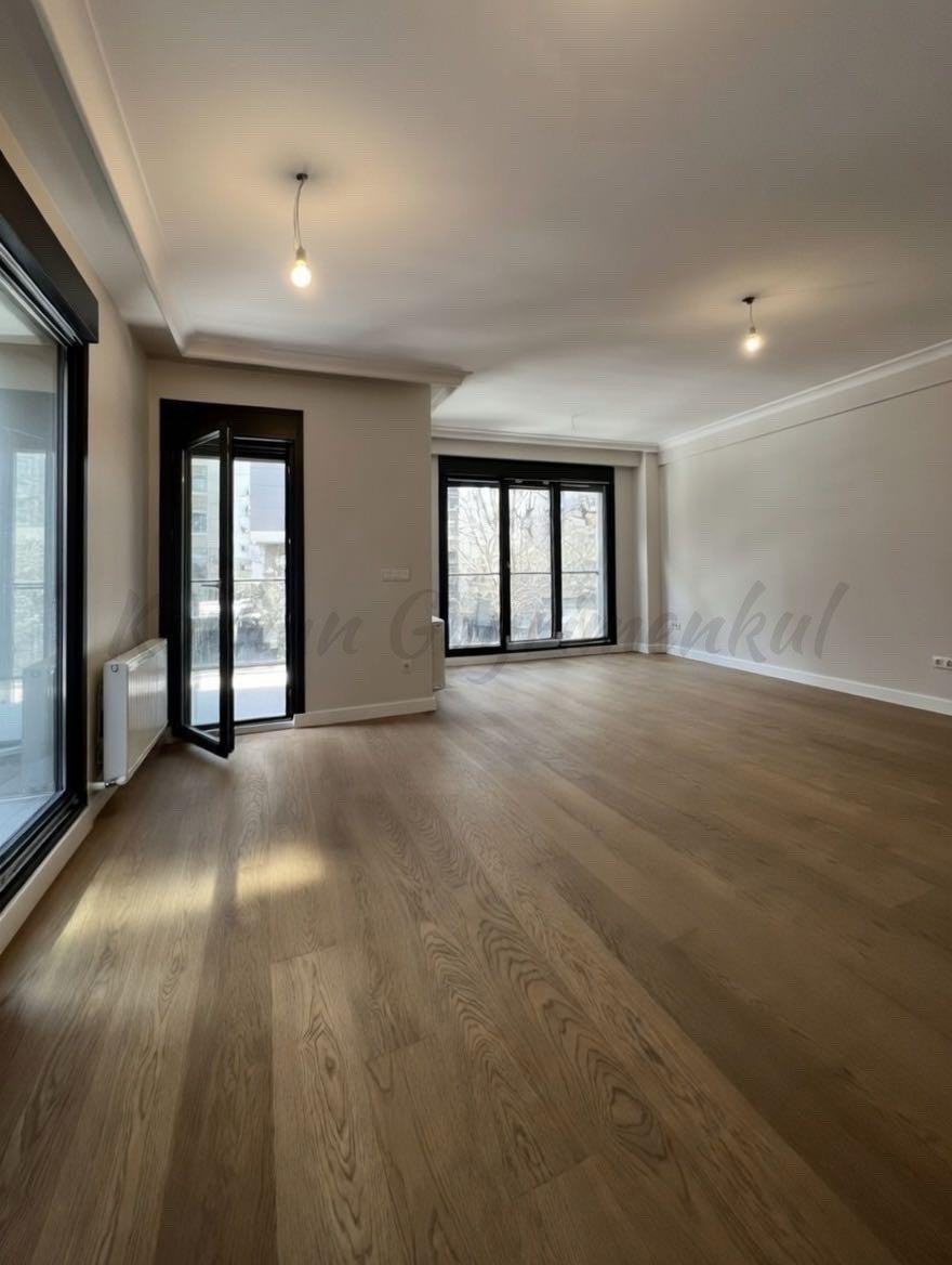 CADDEBOSTAN BAĞDAT CADDESİNE YÜRÜME MESAFESİNDE 105 M2 NET 3+1 SIFIR