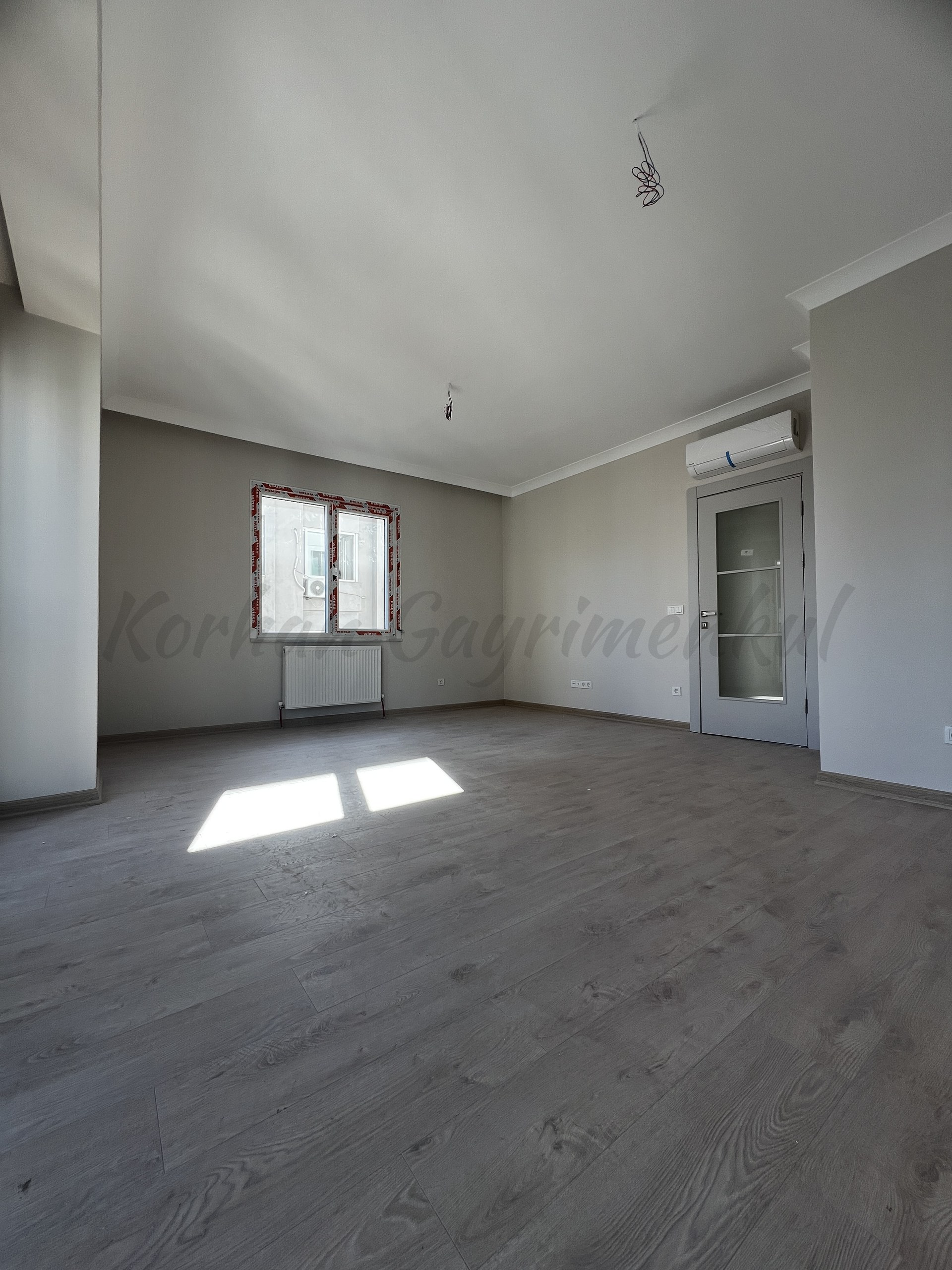 GÖZTEPE'NİN EN GÜVENİLİR SOKAĞINDA 80M2 NET 3+1 SIFIR"