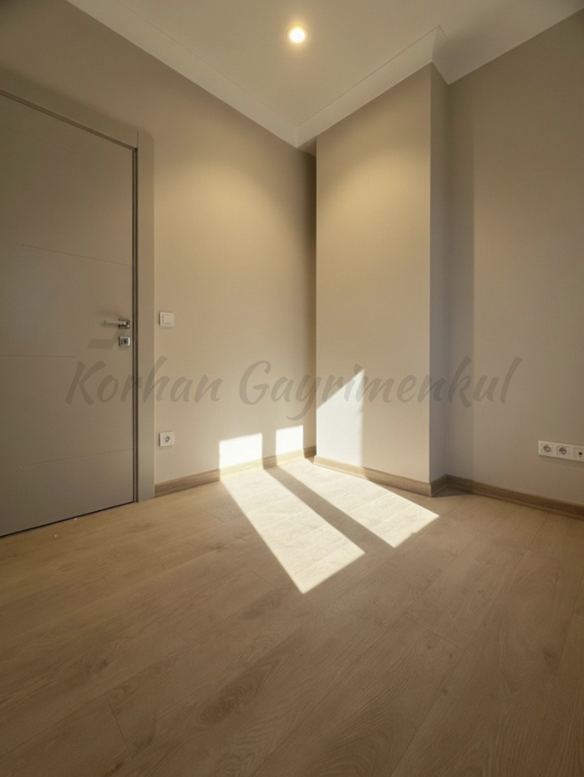 GÖZTEPE'NİN EN GÜVENİLİR SOKAĞINDA 80M2 NET 3+1 SIFIR"