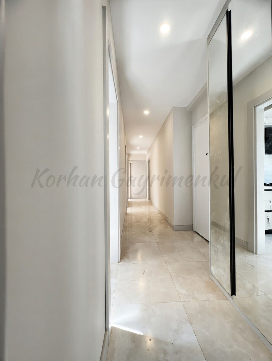 GÖZTEPE'NİN EN GÜVENİLİR SOKAĞINDA 80M2 NET 3+1 SIFIR"