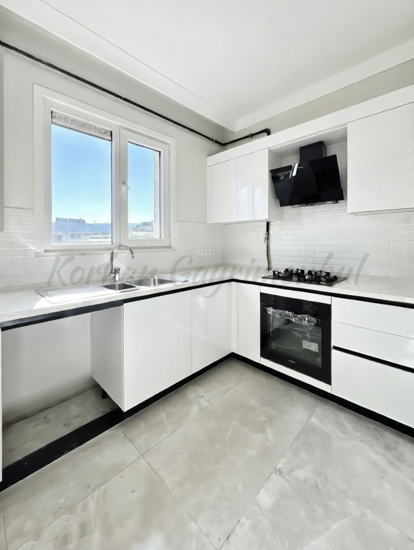 GÖZTEPE'NİN EN GÜVENİLİR SOKAĞINDA 80M2 NET 3+1 SIFIR"