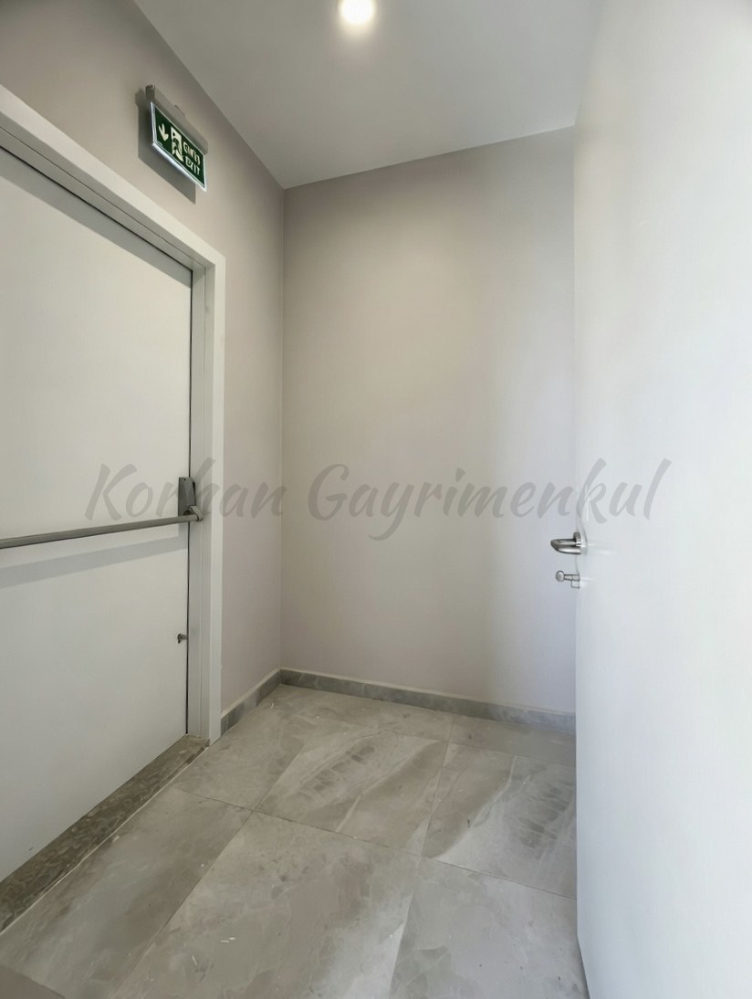 GÖZTEPE'NİN EN GÜVENİLİR SOKAĞINDA 80M2 NET 3+1 SIFIR"