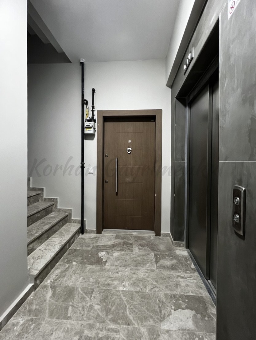 GÖZTEPE'NİN EN GÜVENİLİR SOKAĞINDA 80M2 NET 3+1 SIFIR"