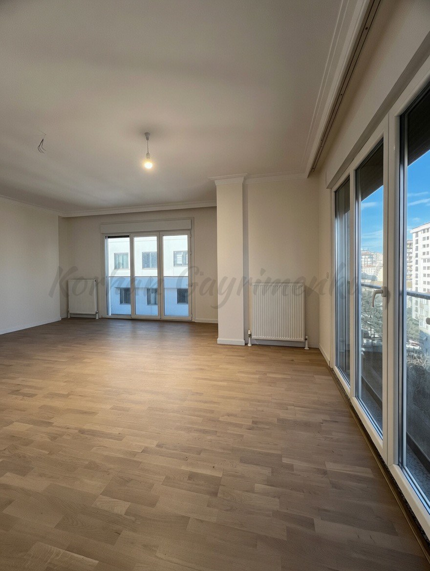 GÖZTEPE İSTANYON CADDESİNE 2. BİNADA 99M2 NET 3+1 SIFIR