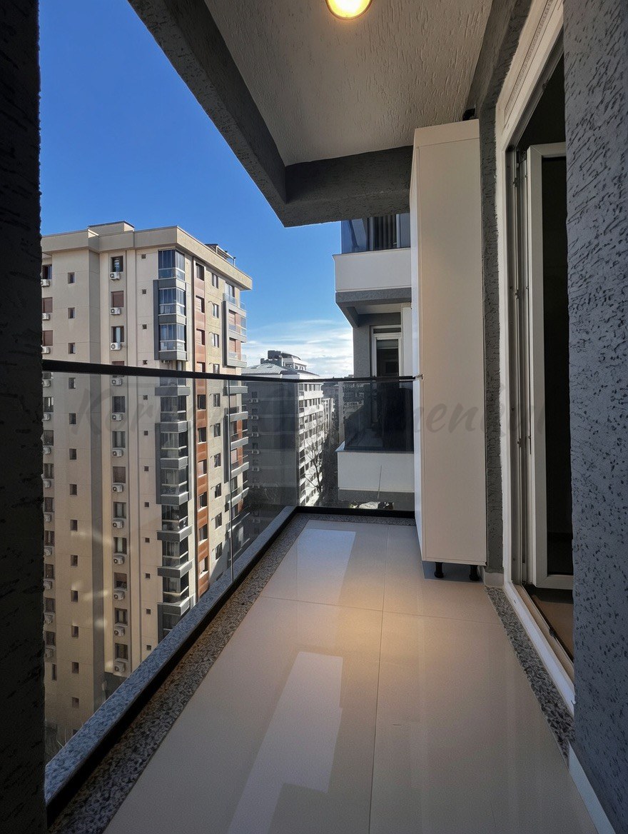 GÖZTEPE İSTANYON CADDESİNE 2. BİNADA 99M2 NET 3+1 SIFIR