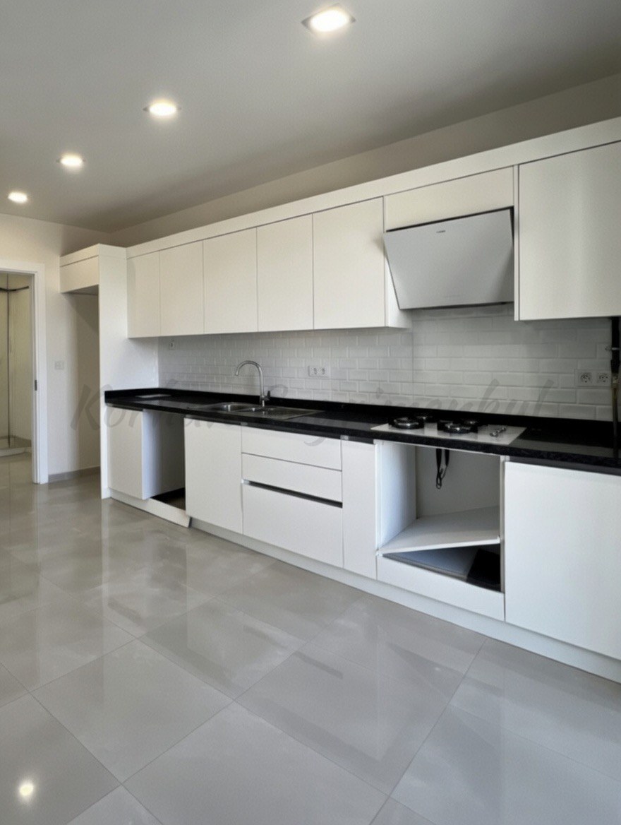 GÖZTEPE İSTANYON CADDESİNE 2. BİNADA 99M2 NET 3+1 SIFIR