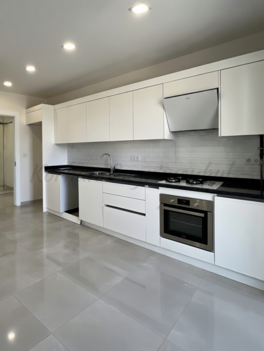 GÖZTEPE İSTANYON CADDESİNE 2. BİNADA 99M2 NET 3+1 SIFIR