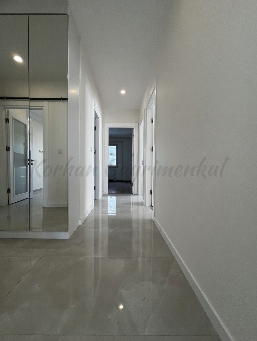GÖZTEPE İSTANYON CADDESİNE 2. BİNADA 99M2 NET 3+1 SIFIR