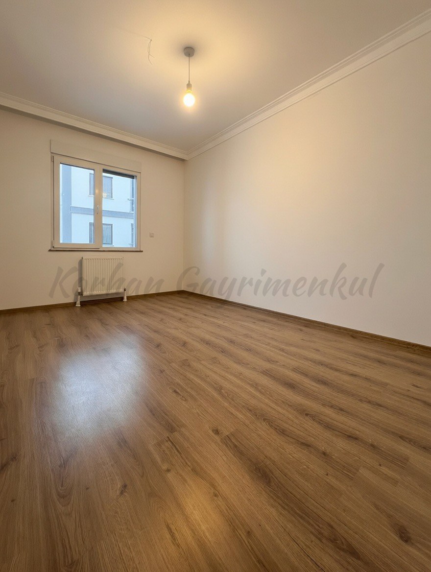 GÖZTEPE İSTANYON CADDESİNE 2. BİNADA 99M2 NET 3+1 SIFIR
