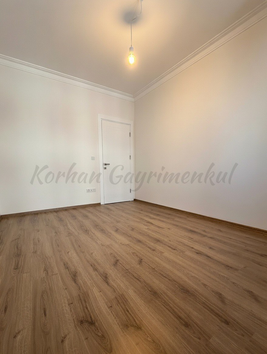 GÖZTEPE İSTANYON CADDESİNE 2. BİNADA 99M2 NET 3+1 SIFIR