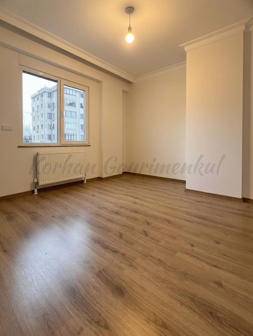 GÖZTEPE İSTANYON CADDESİNE 2. BİNADA 99M2 NET 3+1 SIFIR